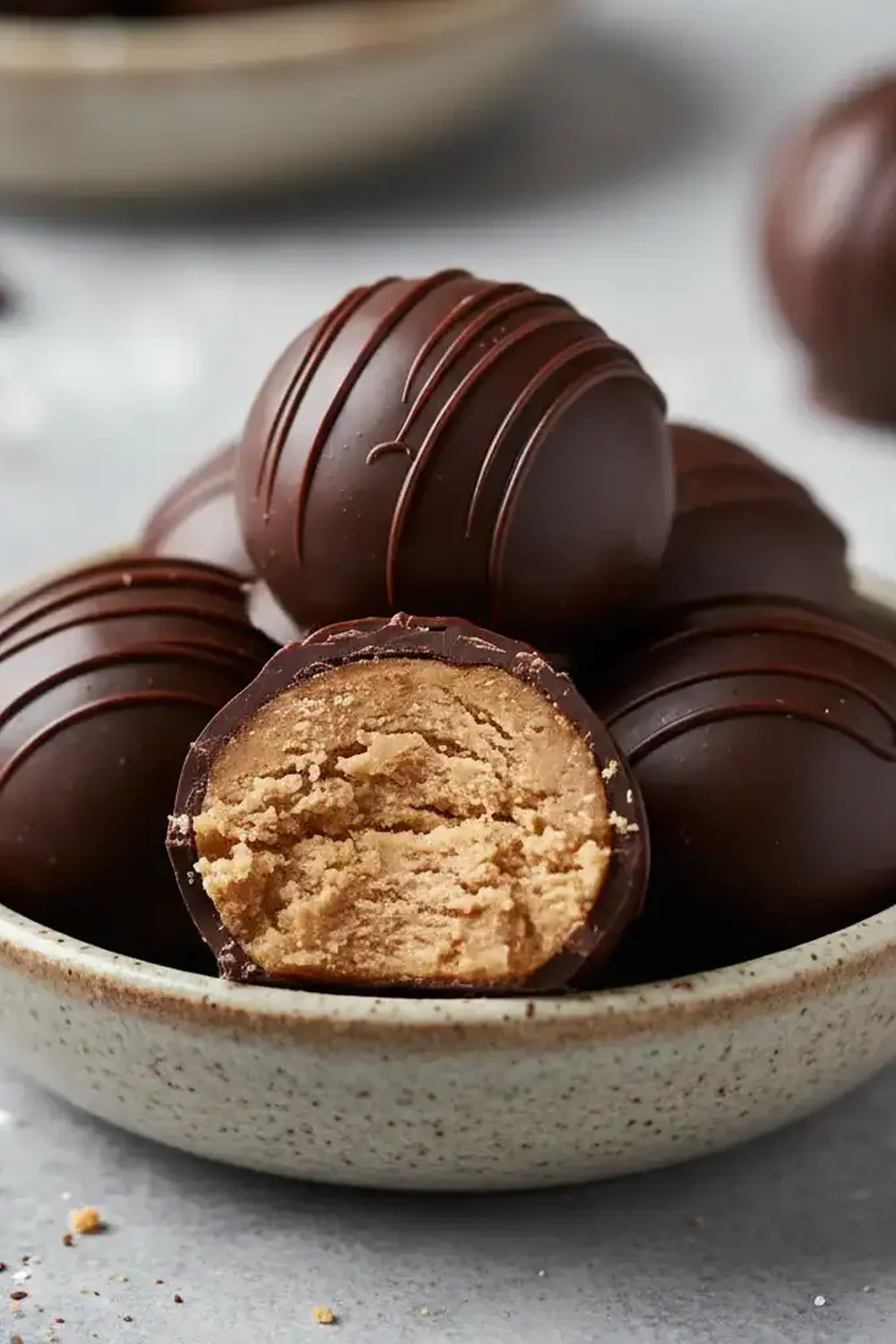 No-Bake Peanut Butter Protein Bites