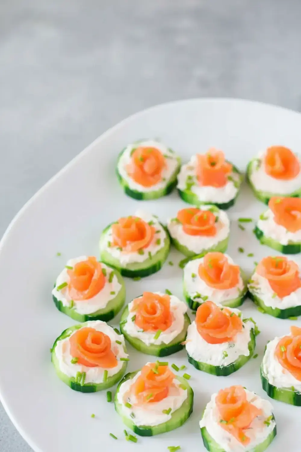 Smoked Salmon & Cream Cheese Cucumber Bites