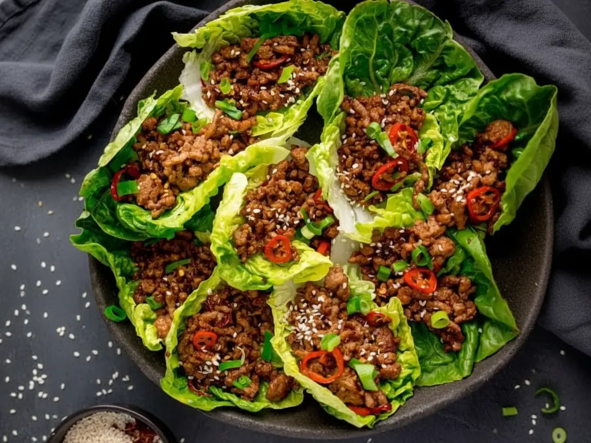 Spicy Turkey Mince Lettuce Wraps